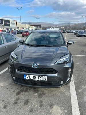 Vand Toyota Yaris Cross, impecabila - imagine 4