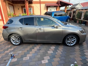 Vând Lexus CT 200H         - imagine 4