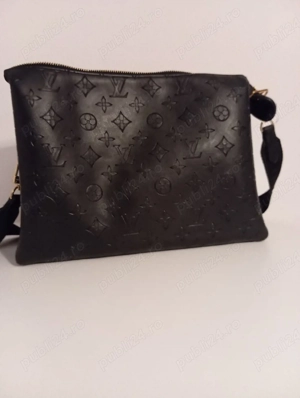 Geanta Louis Vuitton neagră originala 