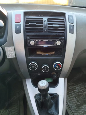 Hyundai Tucson 2.0 DOHC GL M T 2WD   Unic proprietar, 62.000 km reali - imagine 6