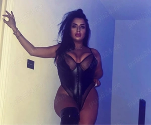 Miruna Trans Party ,Activa pasiva !Eu iti pot oferi toate fanteziile tale 