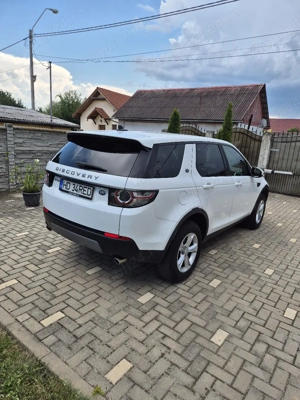 Land Rover Discovery Sport 2.0 l - imagine 5