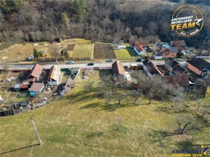 FILM! Teren intravilan pe 1.249 mp, Araci, Valcele, Covasna - imagine 4