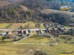 FILM! Teren intravilan pe 1.249 mp, Araci, Valcele, Covasna - imagine 5