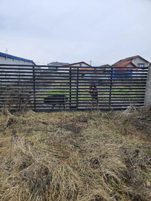 Proprietar,vand teren intravilan 640m22