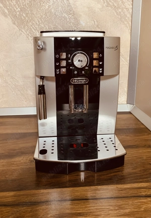 Aparat de cafea DeLonghi boabe și măcinată (prețul este negociabil) - imagine 3