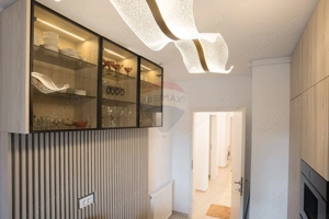 Apartament cu 3 camere decomandat, boxă și parcare la Casa Nobel - imagine 19