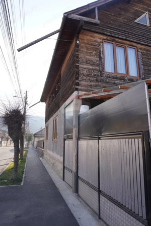 Casă cu 6 camere, DE VÂNZARE, str. Eroilor - imagine 14