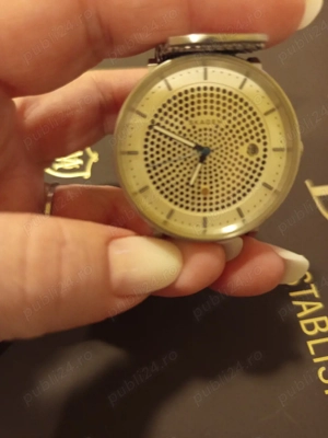 ceas skagen cu baterie solară 