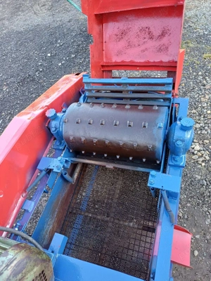 batoza de porumb capacitate 3 tone pe ora motor 380v - imagine 3