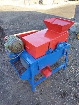 batoza de porumb capacitate 3 tone pe ora motor 380v - imagine 4