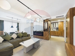 Apartament cu 3 camere ultrafinisat de inchiriat - Zona Decebal