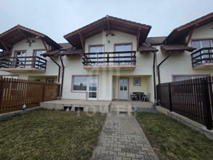 Casă de închiriat - Zona Gușterița, vedere spre munte