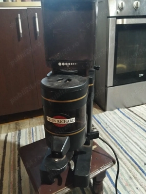 vand aparat de macinat cafea  - imagine 3