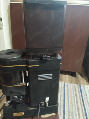 vand aparat de macinat cafea 