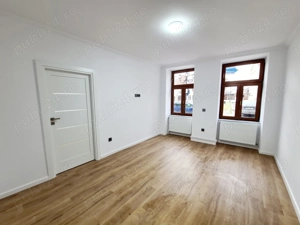 Spațiu de închiriat, zonă ultracentrală  - imagine 2