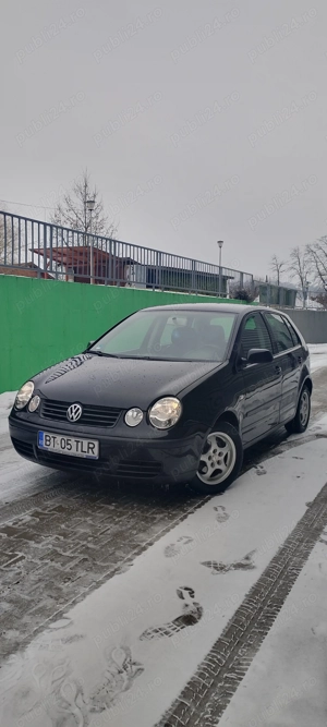 Vand vw polo 1.2 Benzina (impecabil)