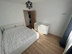 inchiriez apartament regim hotelier  - imagine 2