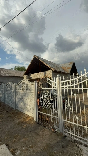 Casa de vânzare cu teren! - imagine 2