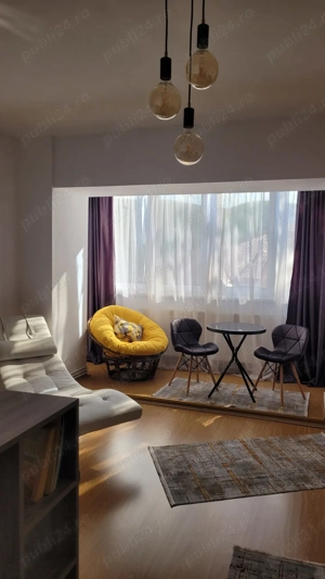 Inchiriez apartament cu o camera amplasat central - imagine 4
