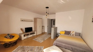 Inchiriez apartament cu o camera amplasat central - imagine 3