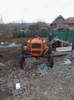 Tractor Fiat 225 - imagine 3