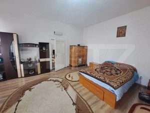Casă săsească renovată integral, 2200 mp teren, ideală pentru două familii  - imagine 14