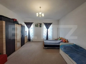 Casă săsească renovată integral, 2200 mp teren, ideală pentru două familii  - imagine 11