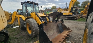 Buldoexcavator JCB 4CX - imagine 4