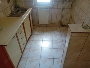Ap 2 cam Maratei 40mp parter renovat centrala termopan termoizlat centrala termopan termoizolat  - imagine 2