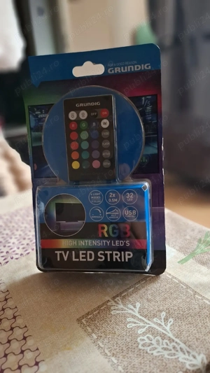 Luminii ambientale Auto +Tv - imagine 4