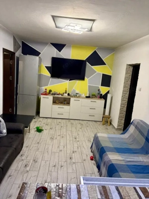 Apartament 3 camere, 60 mp, zona Piața Centrală - imagine 2