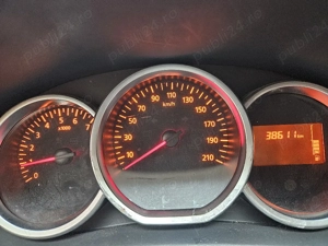 Dacia Sandero 2018 - imagine 5