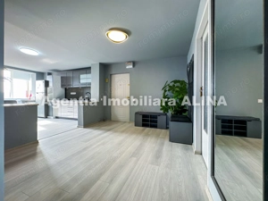 Apartament LA CHEIE, cu 4 camere in Deva, zona Balcescu, 80 mp, decomandat. - imagine 9