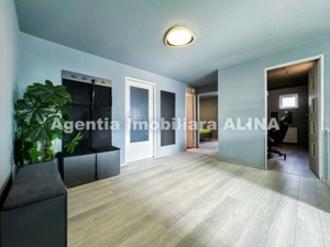 Apartament LA CHEIE, cu 4 camere in Deva, zona Balcescu, 80 mp, decomandat. - imagine 8