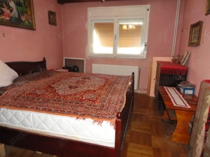Apartament 3 camere decomandat, 2 bai, 2 balcoane, etaj 2 zona Vlaicu, 79 mp, centrala pe gaz - imagine 13