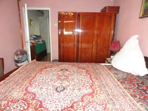 Apartament 3 camere decomandat, 2 bai, 2 balcoane, etaj 2 zona Vlaicu, 79 mp, centrala pe gaz - imagine 15