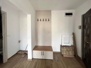 APARTAMENT CU 2 CAMERE PARTIAL MOBILAT IN ZONA TORONTAL LA 350 EURO - imagine 7