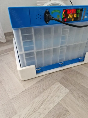Incubator 120 ouă găina.  - imagine 4