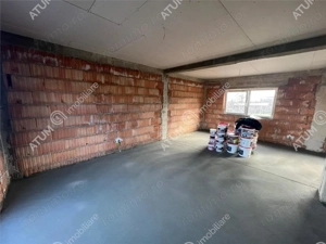 Casa individuala 4 camere 2 bai teren 300 mp zona Sura Mica Sibiu