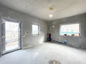 Duplex 4 camere central Mosnita Veche - imagine 4