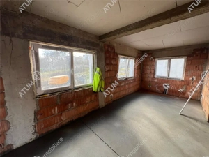 Casa individuala 4 camere 2 bai teren 300 mp zona Sura Mica Sibiu - imagine 3