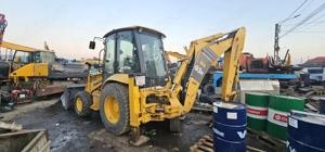  Buldoexcavator Komatsu WB93R - imagine 5