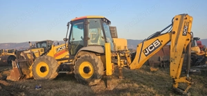Buldoexcavator JCB 3CX SUPER