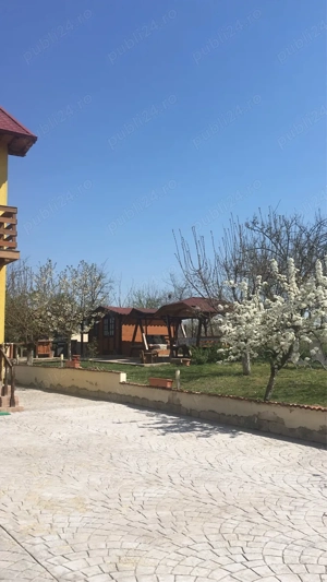 casa de vanzare , zona foarte linistita , frumos amenajata ! - imagine 9