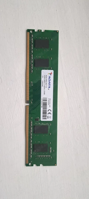 Vand placua RAM de 4GB  - imagine 2