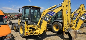  Buldoexcavator Komatsu WB93R  an 2021 - imagine 10