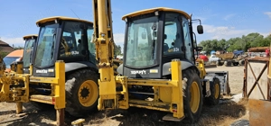  Buldoexcavator Komatsu WB93R  an 2021 - imagine 7
