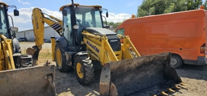  Buldoexcavator Komatsu WB93R  an 2021 - imagine 3