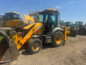  Buldoexcavator JCB 3CX - imagine 9